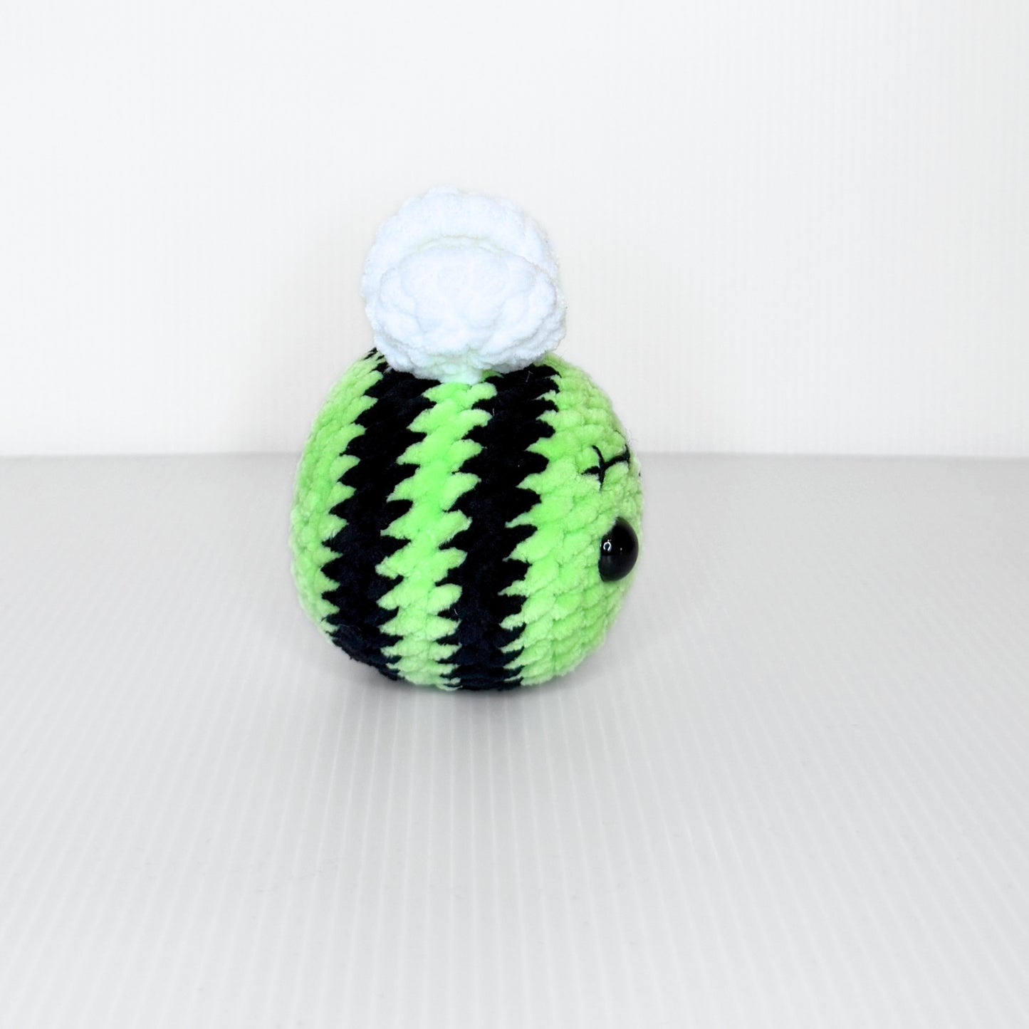 Zom-Bee — Spooky Cute Halloween Crochet Plushie
