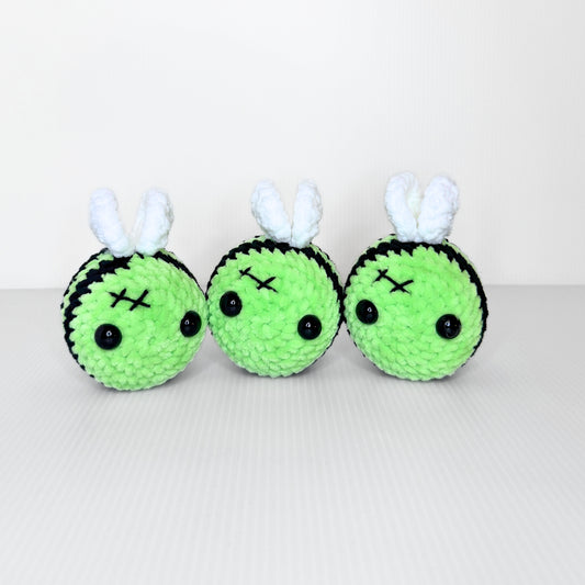 Zom-Bee — Spooky Cute Halloween Crochet Plushie