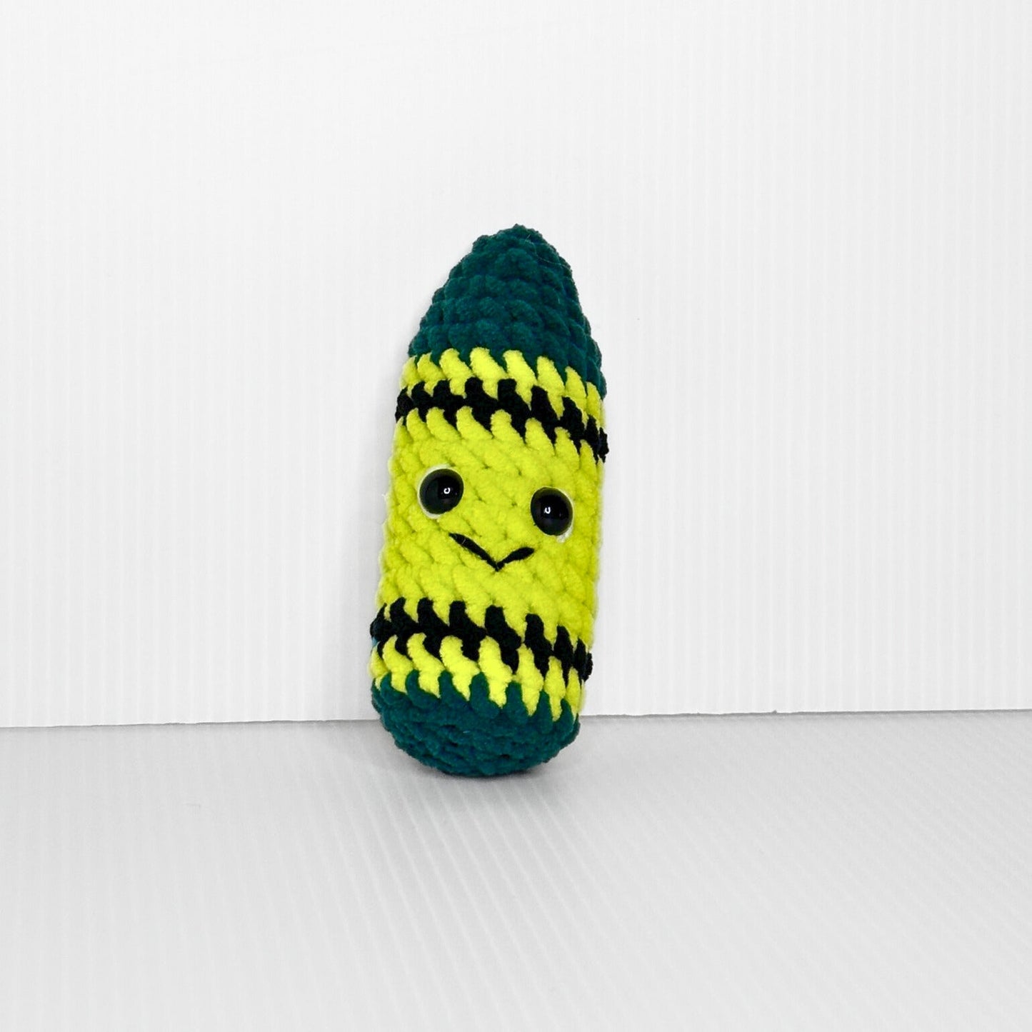 Handmade Kawaii Crayon Crochet Keychain — Cute Crayon Bag Charm with Smiling Face, Choose Your Color - pursuitofcraftyness