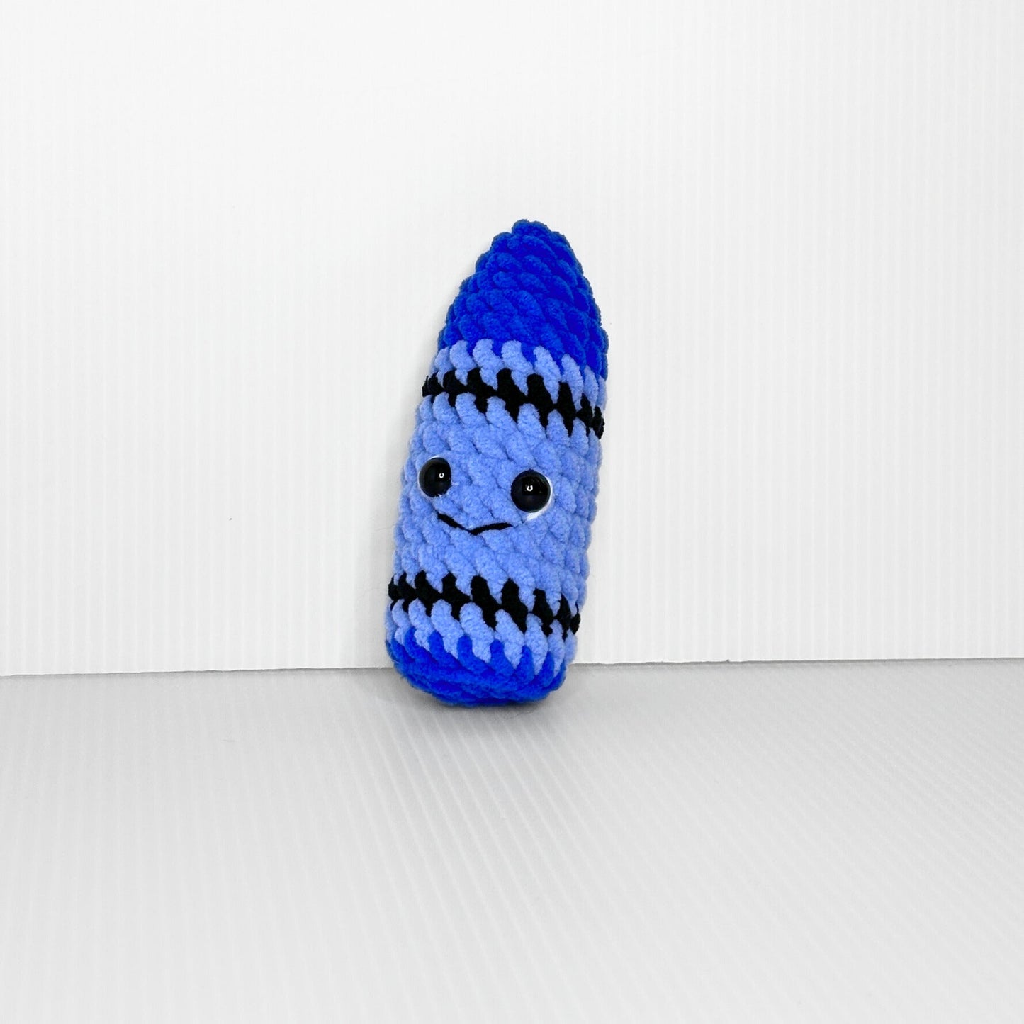 Handmade Kawaii Crayon Crochet Keychain — Cute Crayon Bag Charm with Smiling Face, Choose Your Color - pursuitofcraftyness