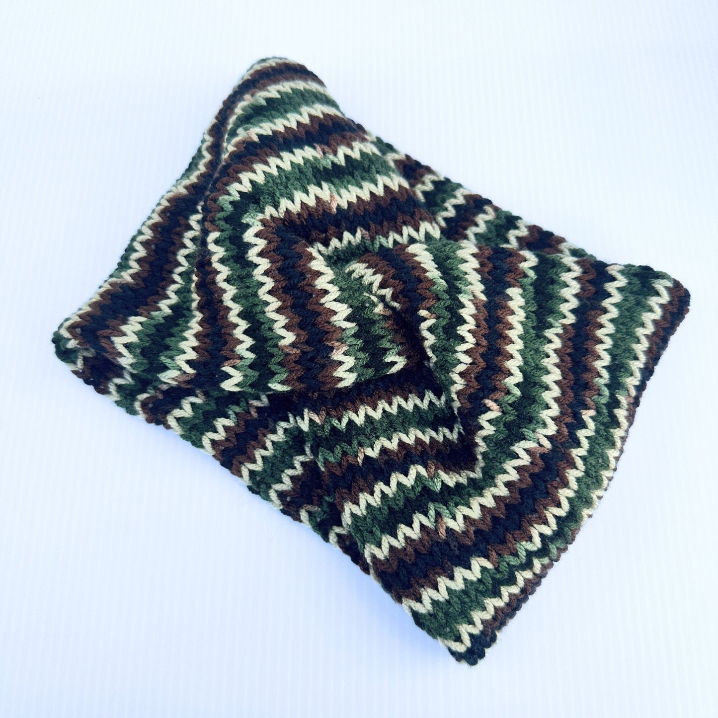 Winter Camo Ear Warmer - Warm Headband for Adult Hunters, Cold Gear Accessories - pursuitofcraftyness